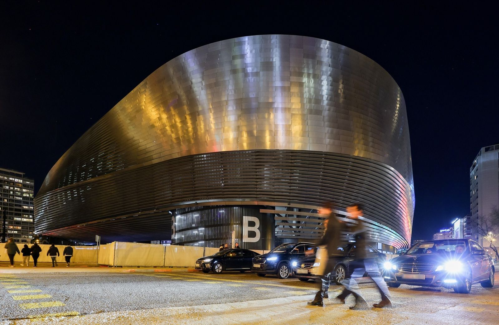 Una imagen del estadio Santiago Bernabéu en un reciente partido de Champions contra el Leipzig.