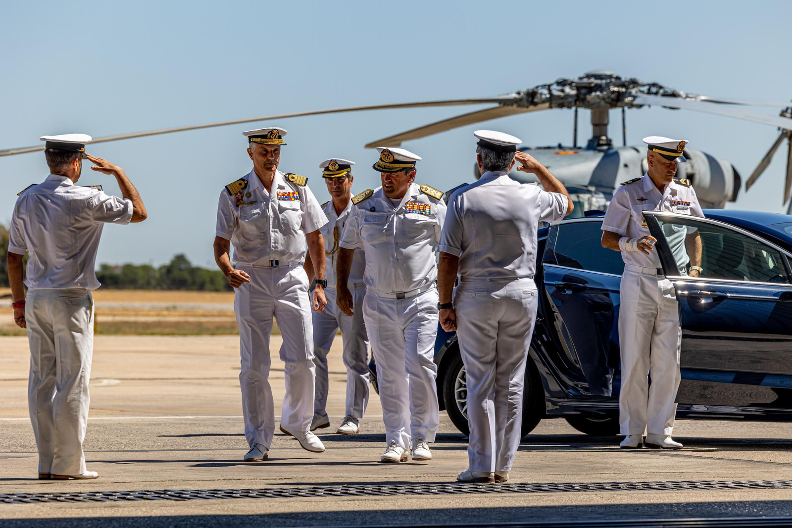 Imágenes de la Despedida del Sea King de la quinta escuadrilla