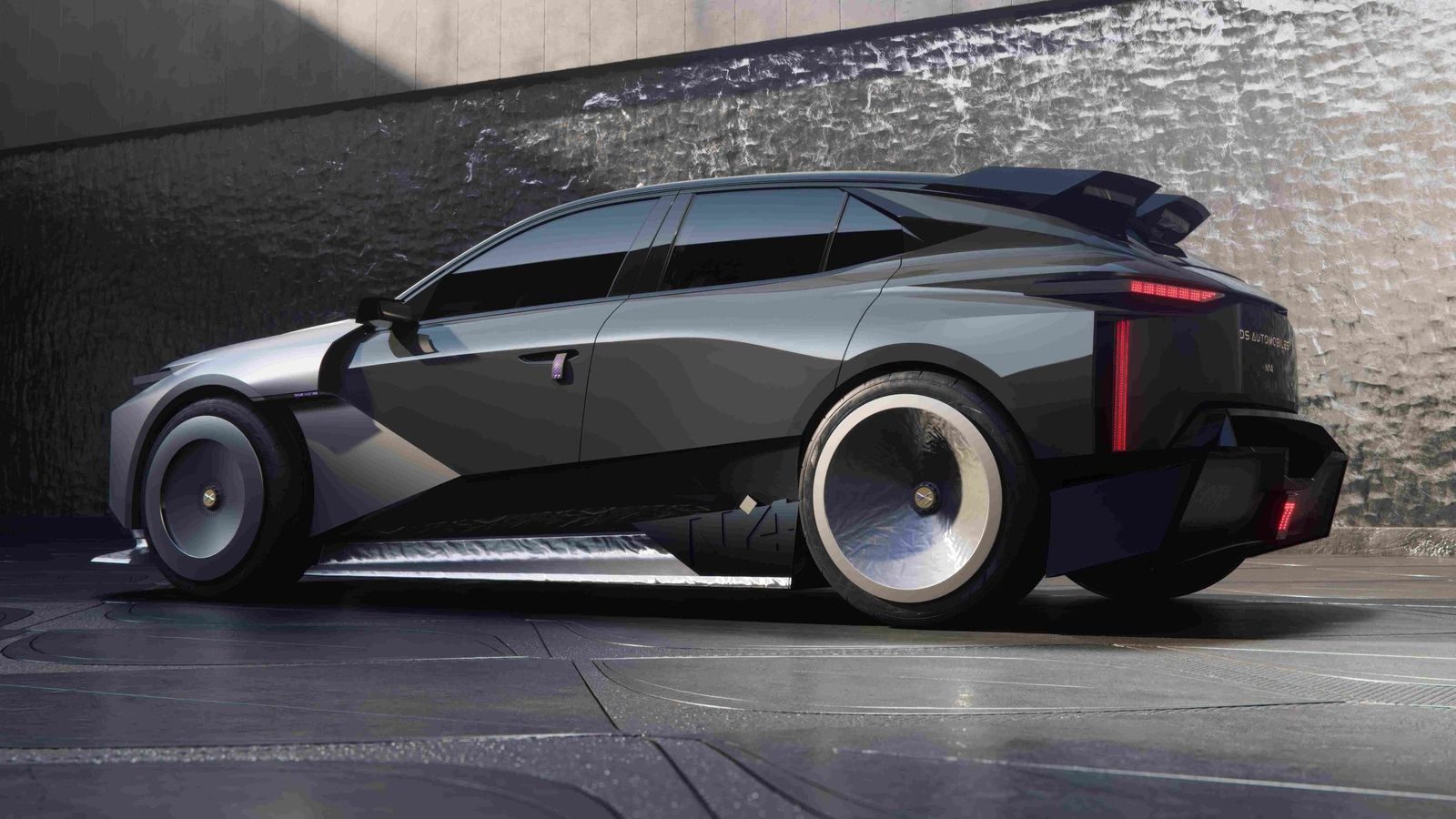 DS está trabajando para unir la imagen de sus modelos de producción a la Fórmula E en la que compite desde su segunda edición.