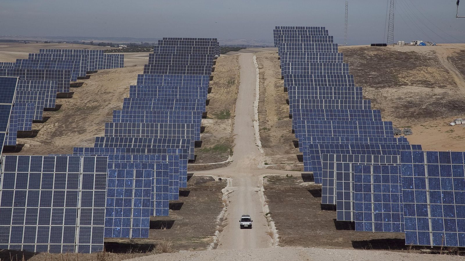 Imagen de archivo de una gran planta fotovoltaica Imagen de archivo de una gran planta fotovoltaica