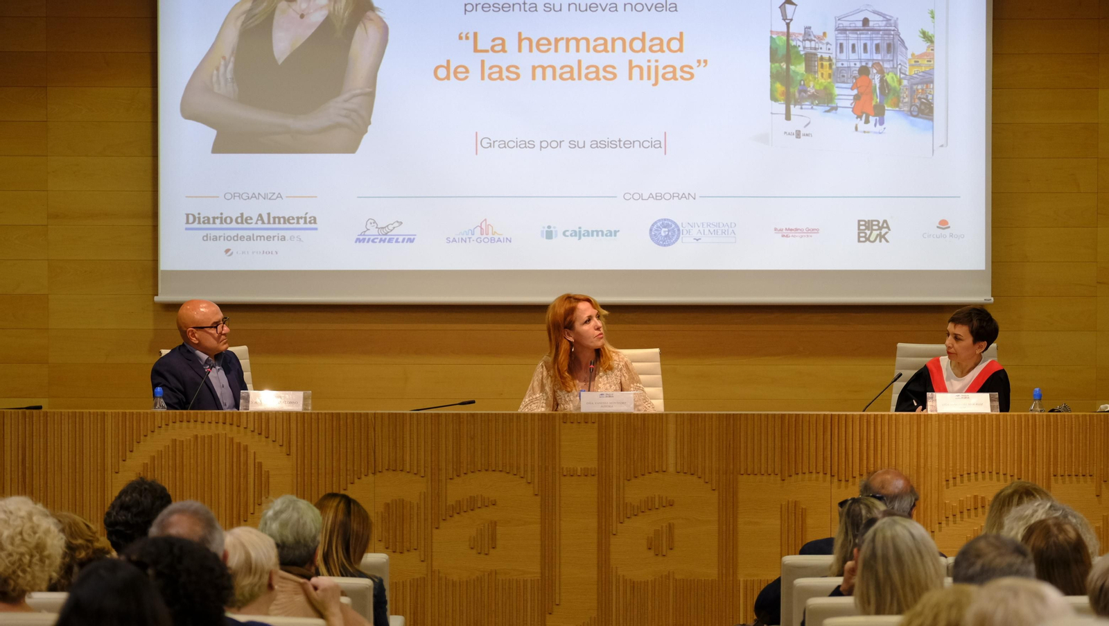 Antonio Lao, Vanessa Montfort y María del Mar Ruiz.