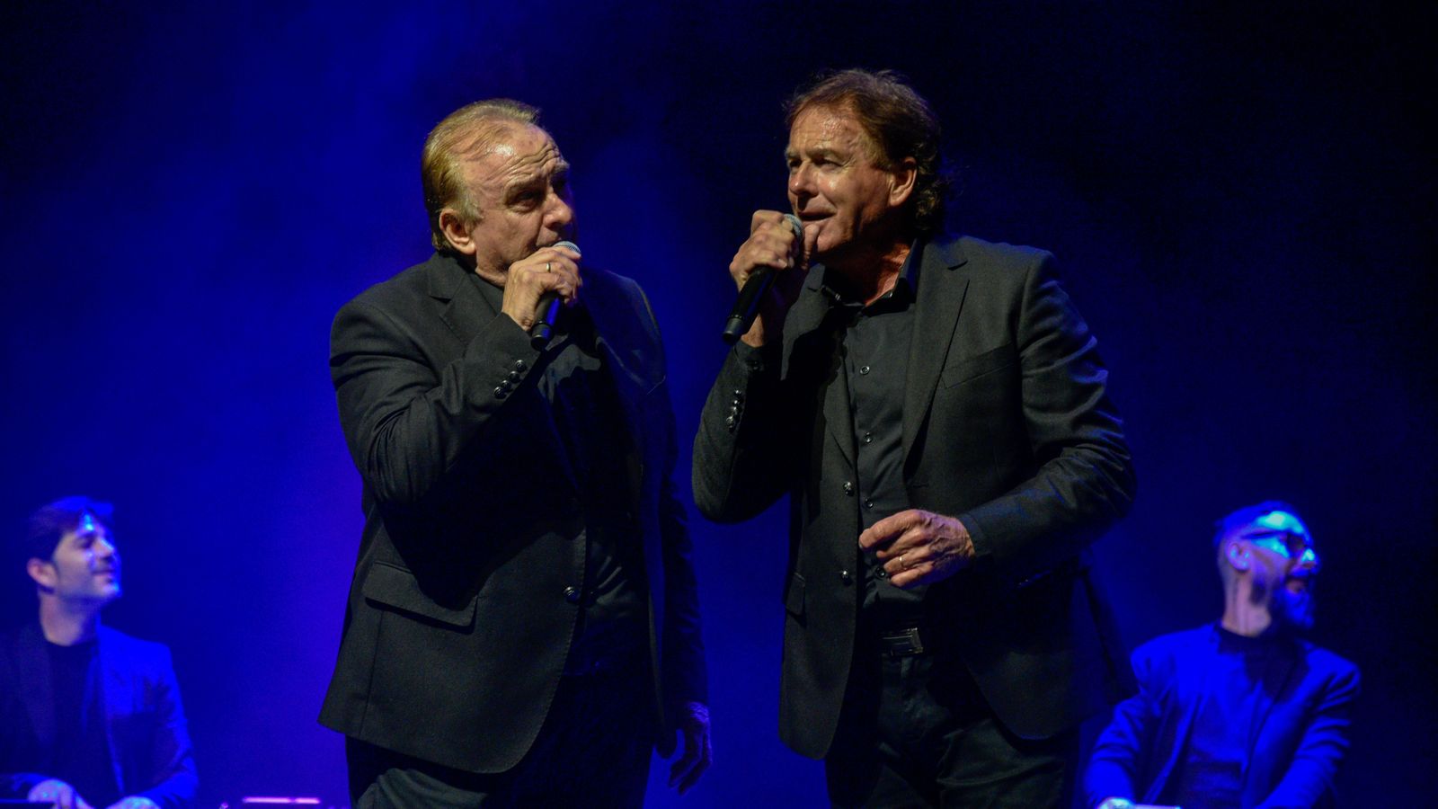 Ecos del Rocio el concierto en la Línea