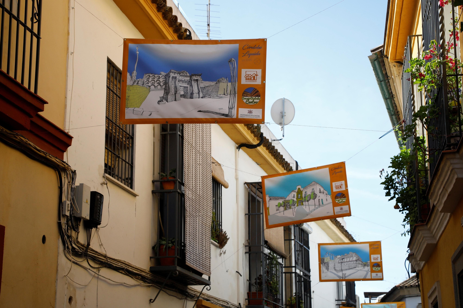 La calle Imágenes de Córdoba se llena de arte, en fotografías