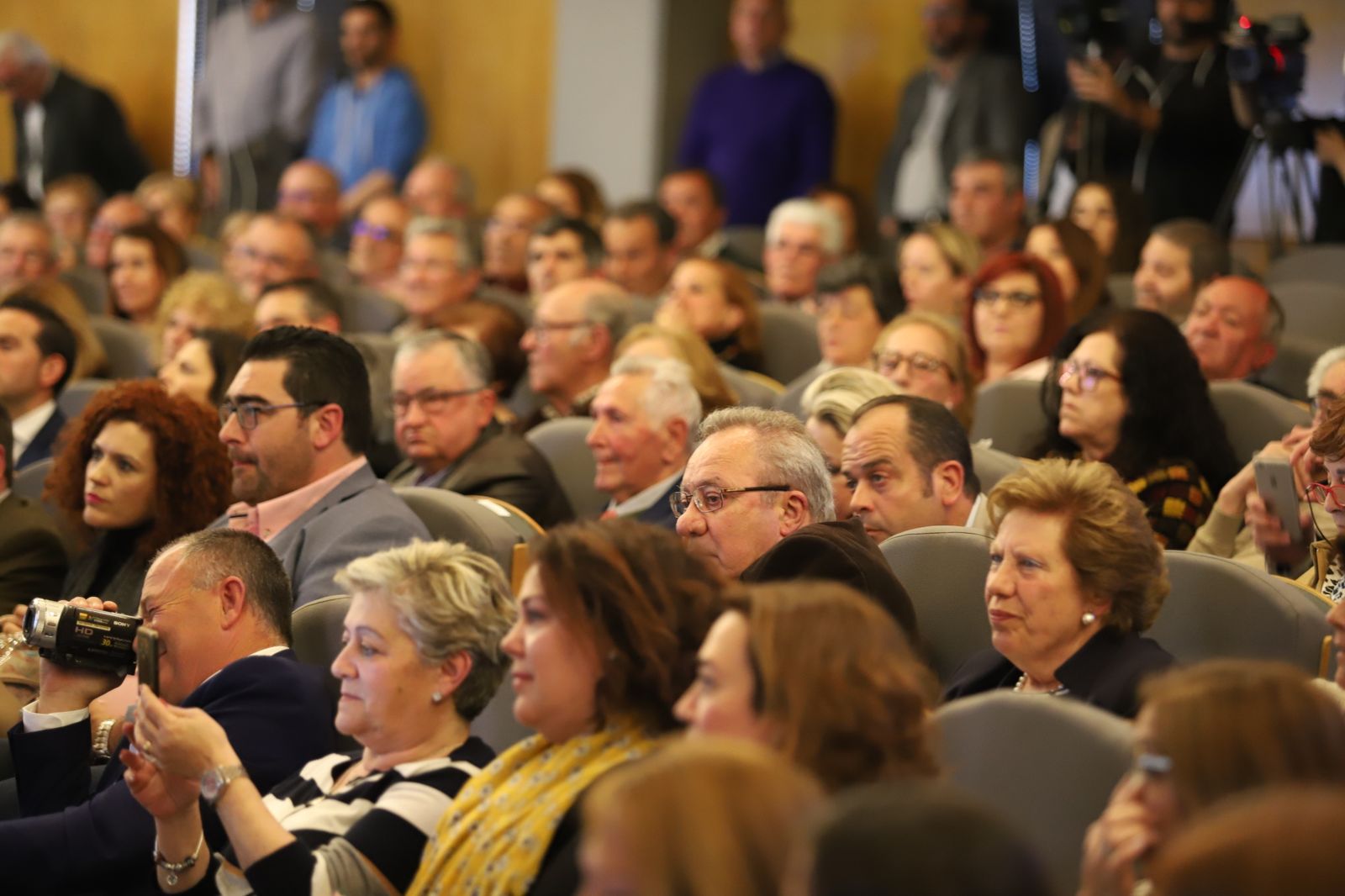 Acto de la Diputación de los gobiernos de gobiernos locales democráticos de los últimos 40 años