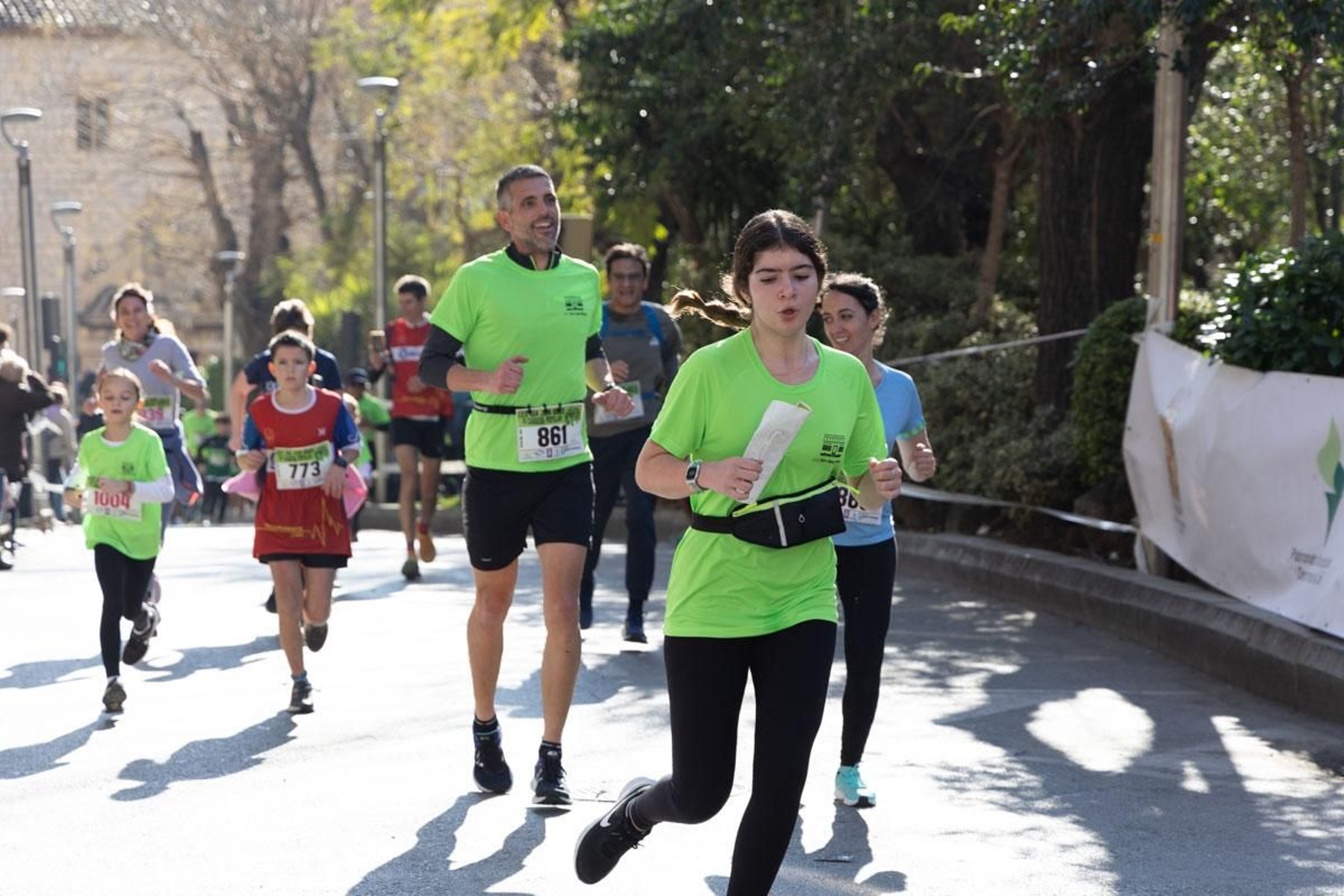 Deporte y solidaridad se unen en la IV Carrera Popular IES San Juan Bosco, en imágenes
