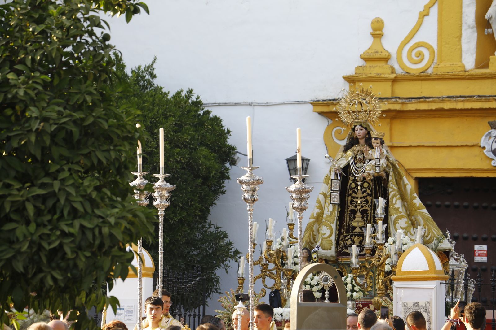 La procesión de la Virgen del Carmen de Puerta Nueva de Córdoba, en imágenes