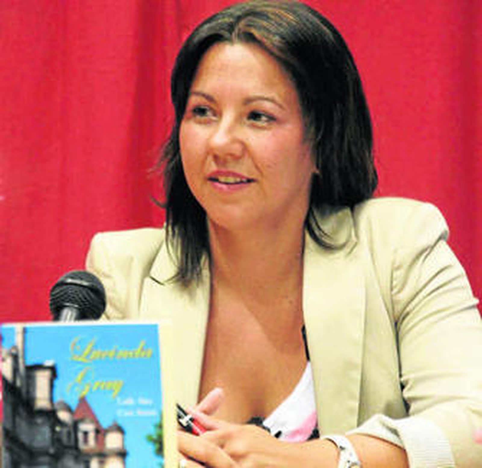 Imagen de la escritora tarifeña Sonia Moreno.