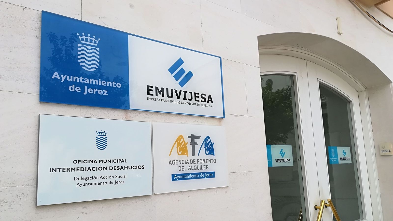 Sede de Emuvijesa en la calle Curtidores en Jerez.