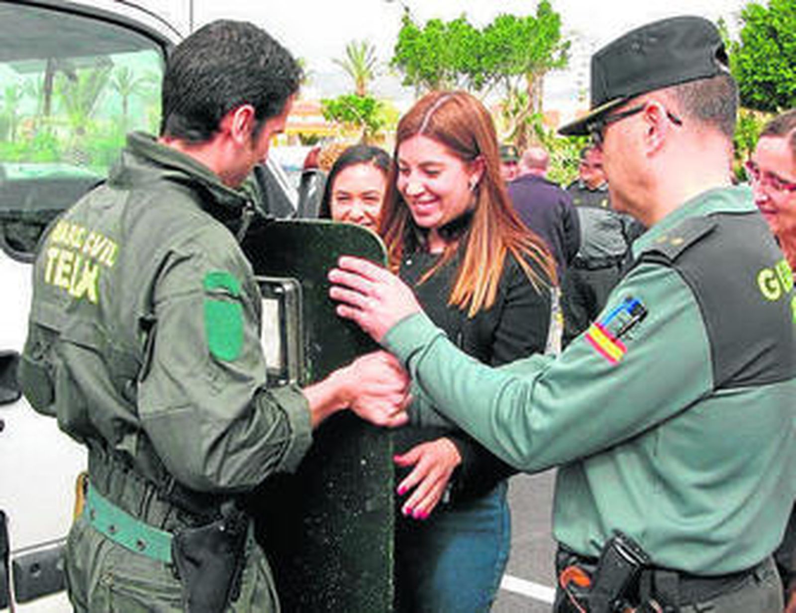 La patrulla canina tuvo mucho éxito entre los alumnos del IES Ciudad de Vícar.