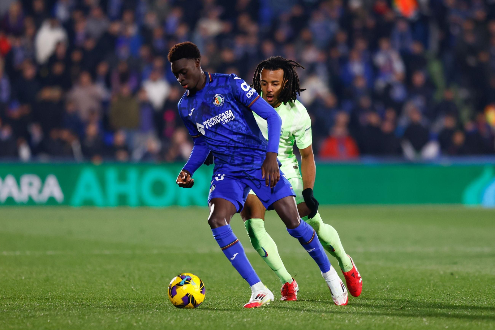 Coba con Koundé en el Getafe - Barcelona de la pasada temporada.