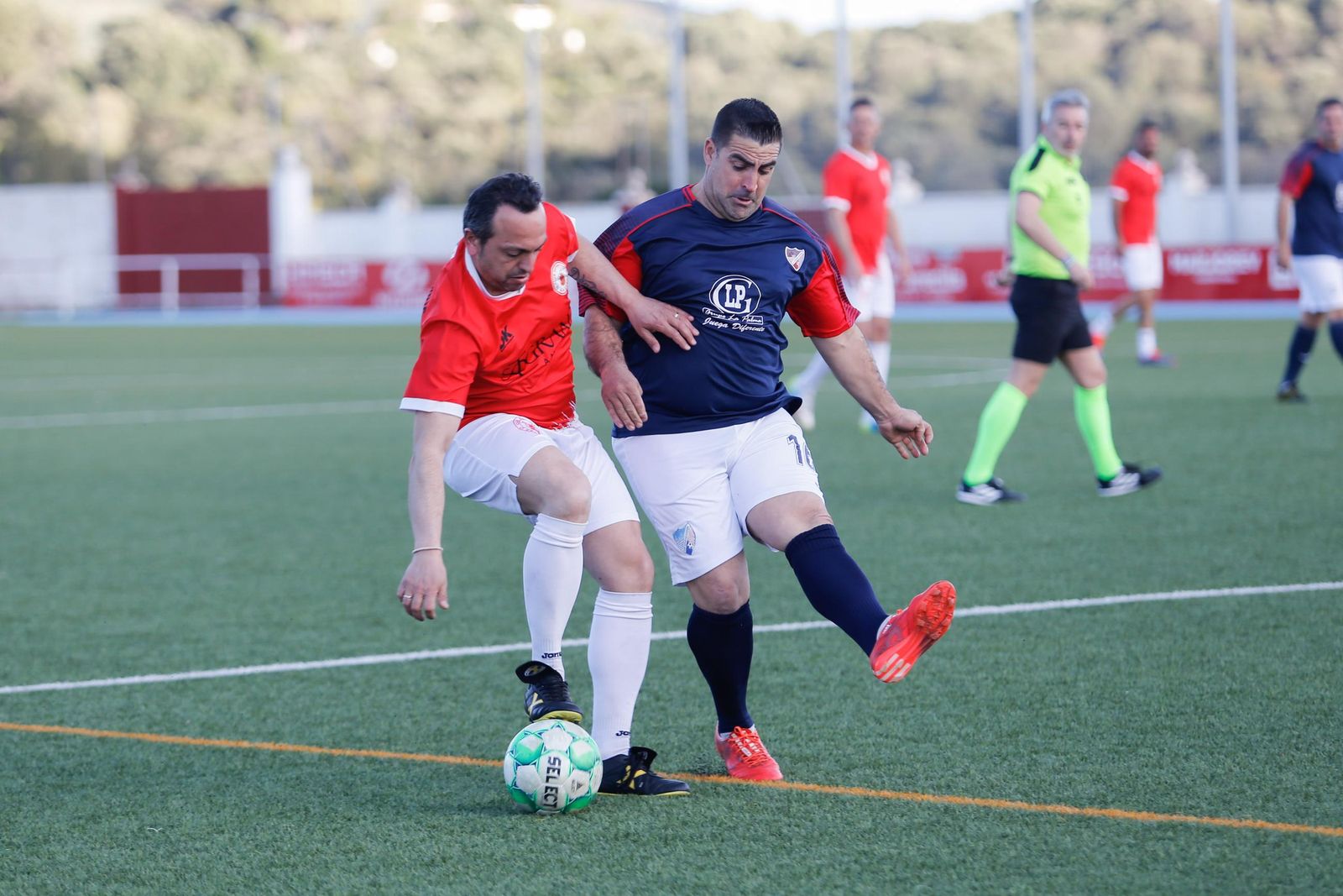 Las fotos del homenaje al exfutbolista sanroqueño Armando Hernández