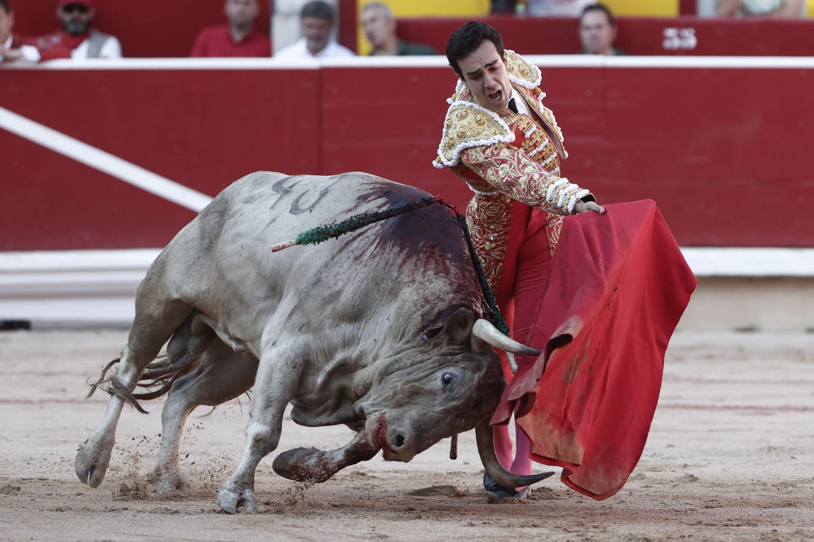 Las imágenes de la Puerta Grande en Pamplona