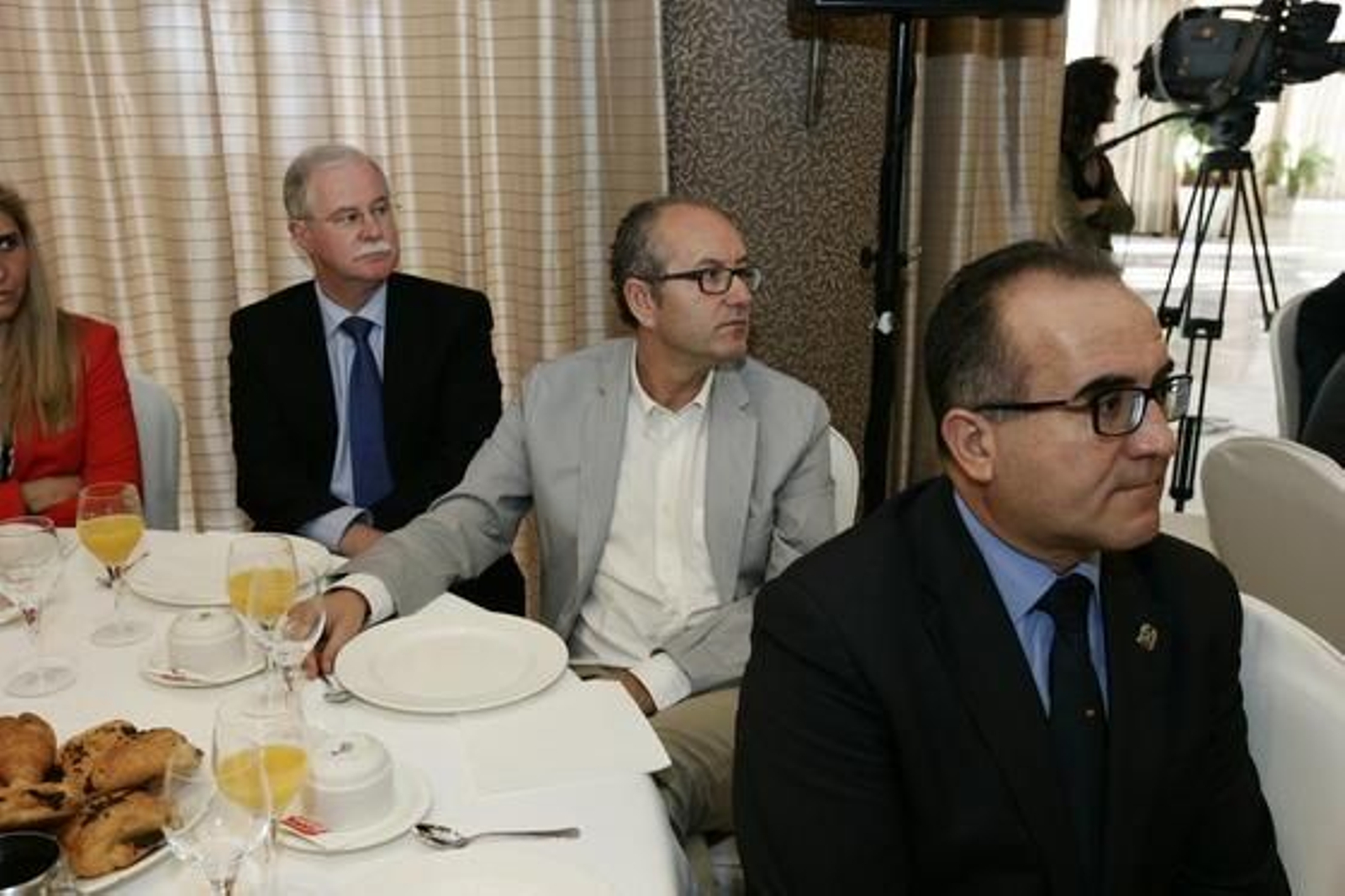 Juan Herrera, alcalde de Lucainena de las Torres, José Fernández, diputado provincial y alcalde de Sorbas, y Juan Francisco Fernández, alcalde de Garrucha

Foto: Rafael G. / Javier Alonso
