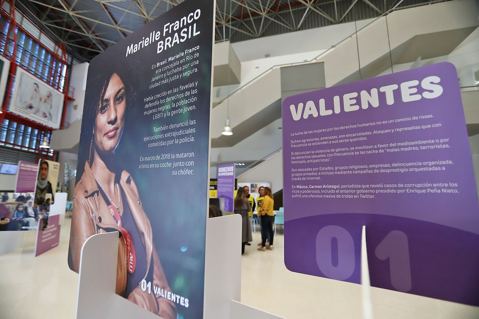 Imágenes de la exposición 'Ellas son la revolución' en la Universidad de Huelva