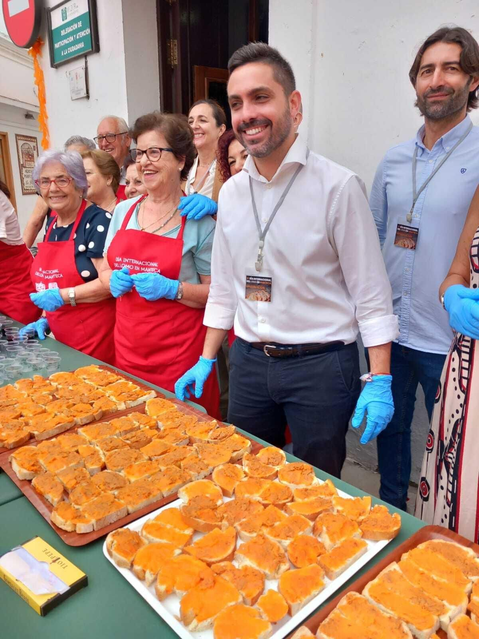 Las imágenes del Día de Lomo en manteca en Vejer: un sabroso plan en uno de los pueblos bonitos de Cádiz