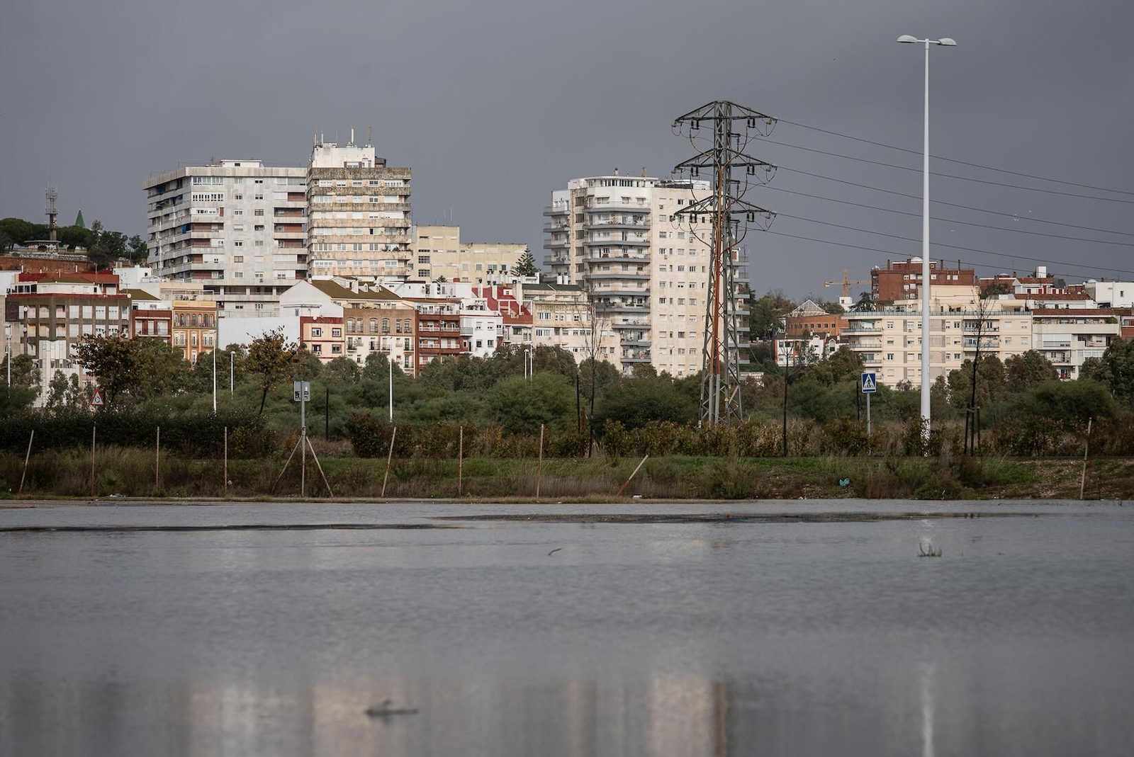 Inundaciones en las inmediaciones del recinto Colombino y el Nuevo Colombino.