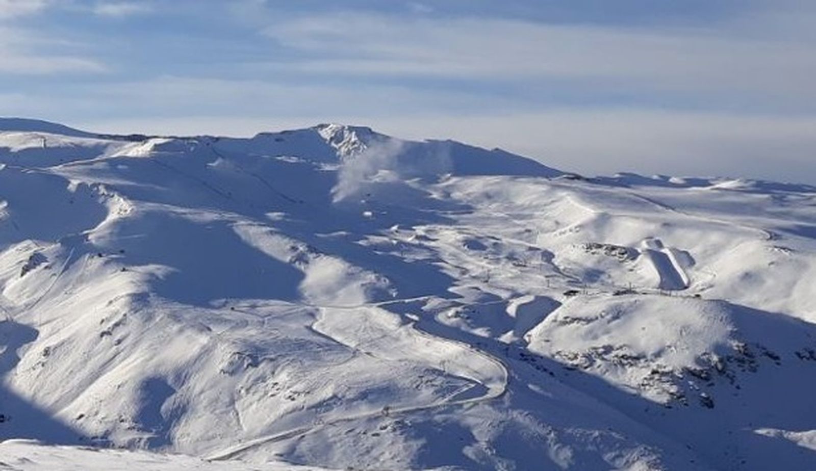 Imagen de Sierra Nevada tras las intensas nevadas.