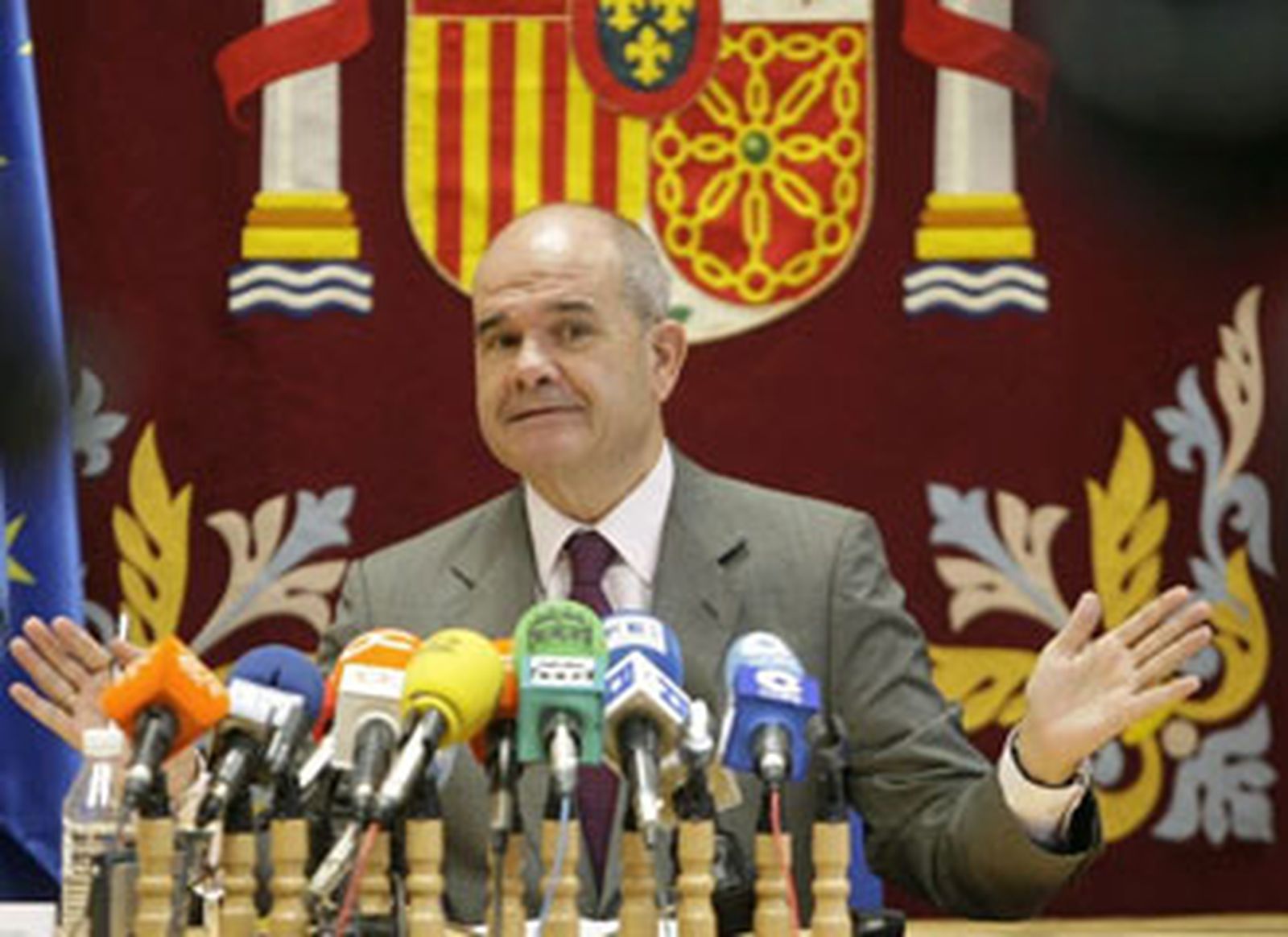 Chaves revela que ha habido una competencia "muy fuerte" por acoger el sistema