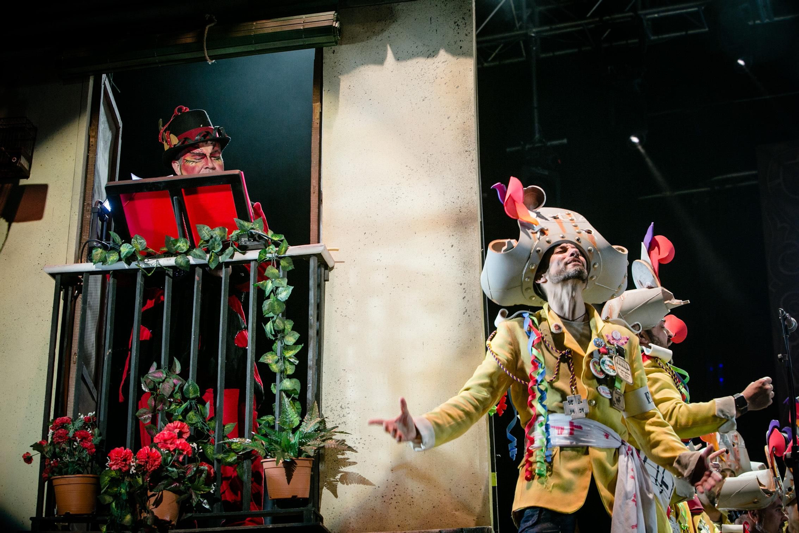 El pregón  y la quema del dios Momo en imágenes