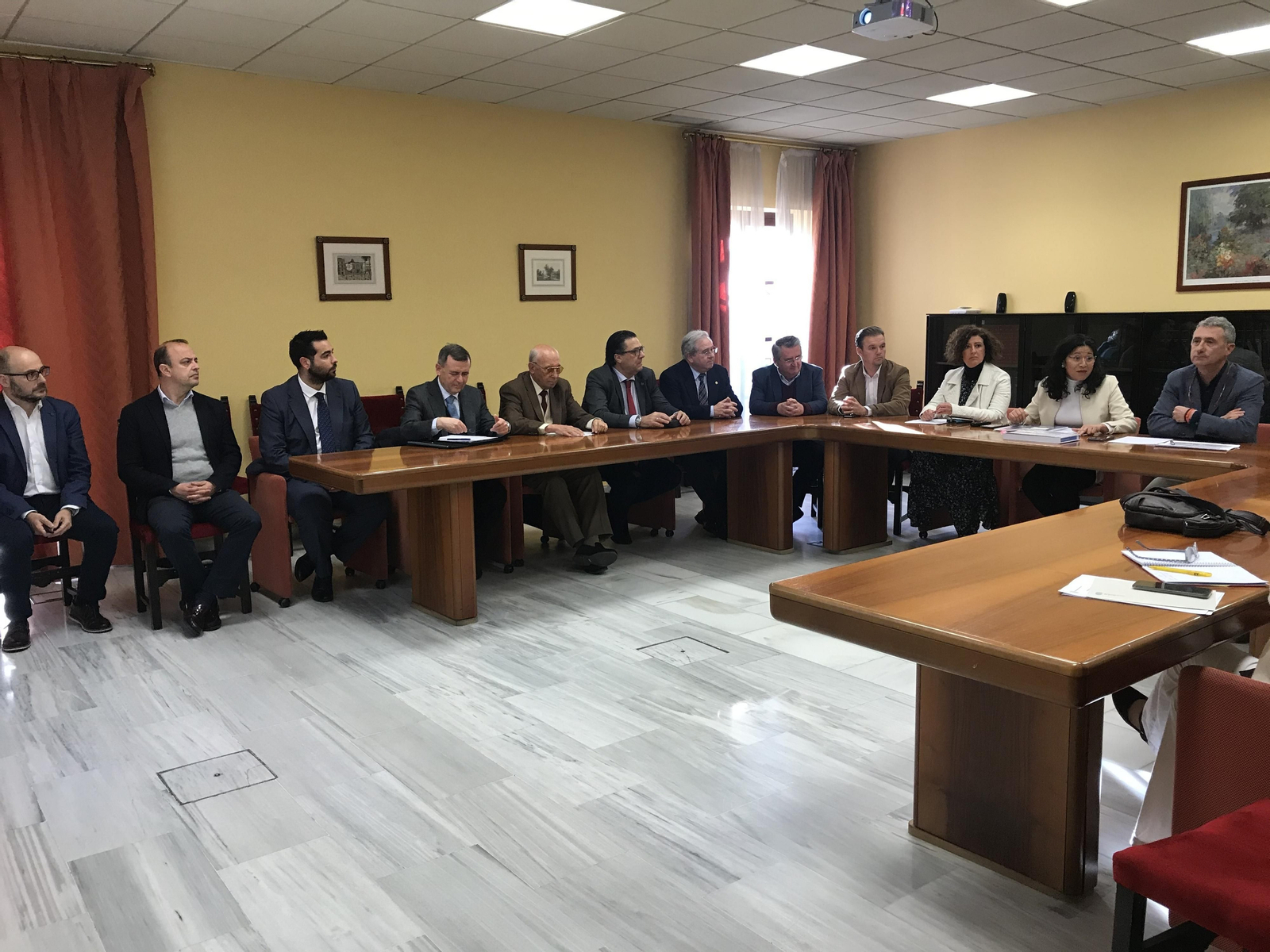 Presentación a los profesionales del sector del avance del Plan Municipal de Vivienda y Suelo