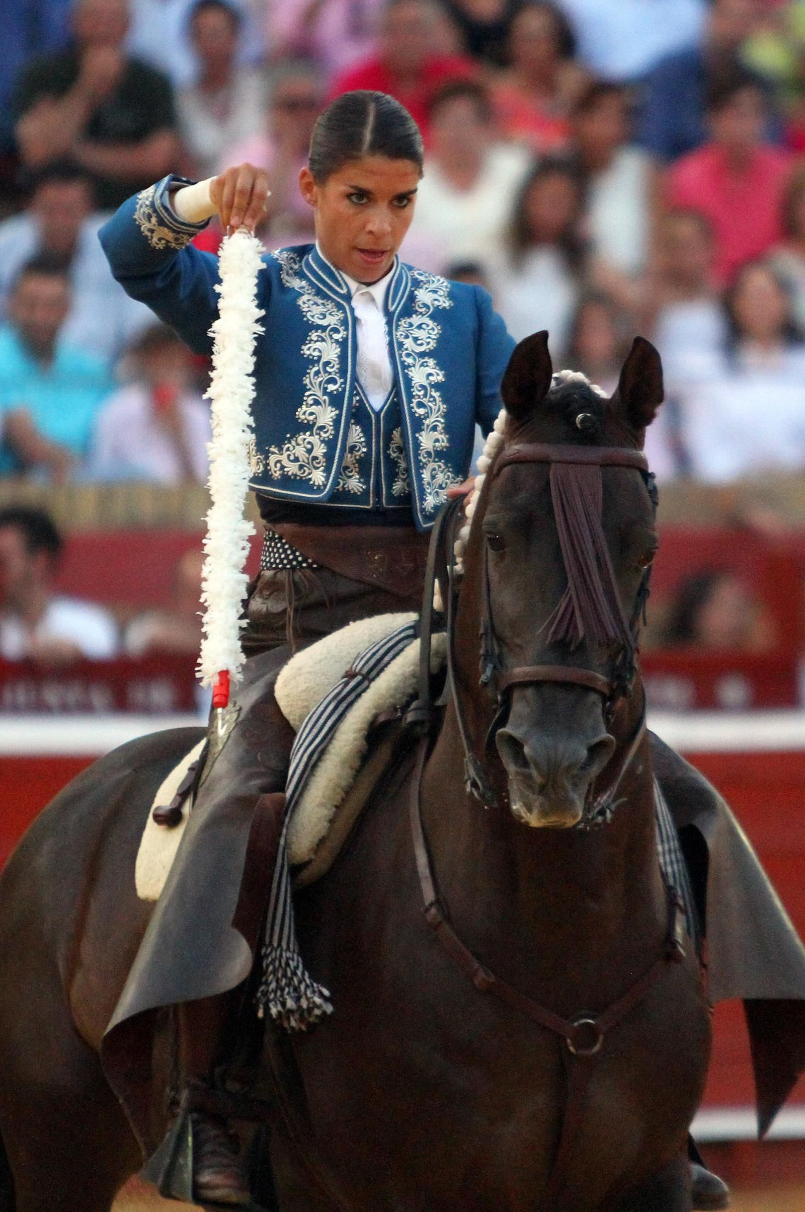 Imágenes de la corrida de rejones de Pablo Hermoso de Mendoza, Andrés Romero y Lea Vicens.