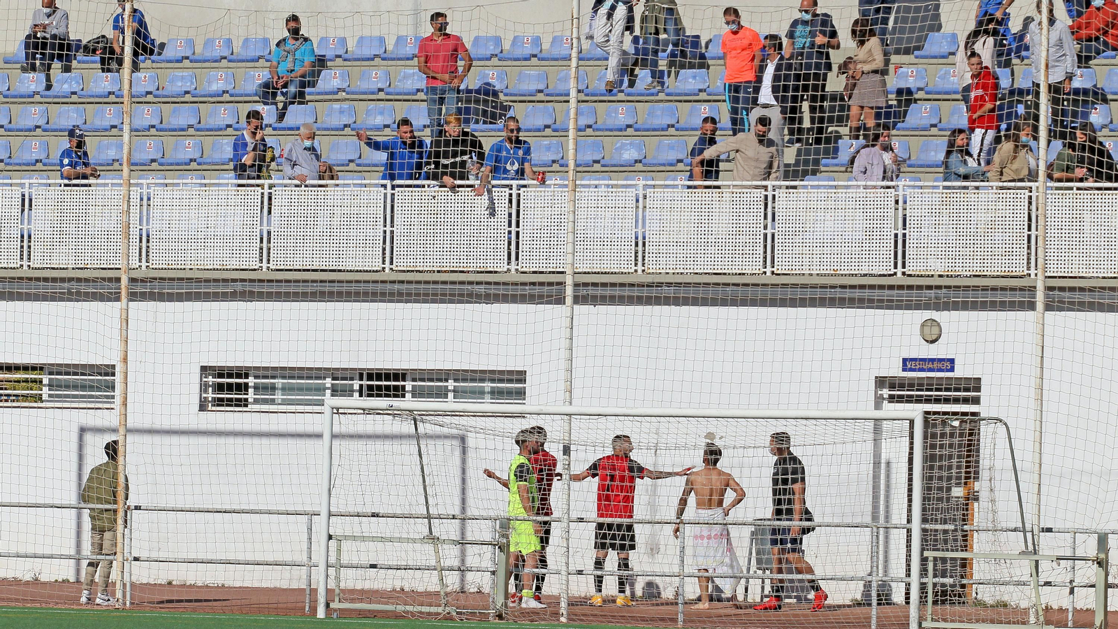 Bronca en La Granja entre Xerez DFC B y el Chiclana Industrial CF Bronca en La Granja entre Xerez DFC B y el Chiclana Industrial CF