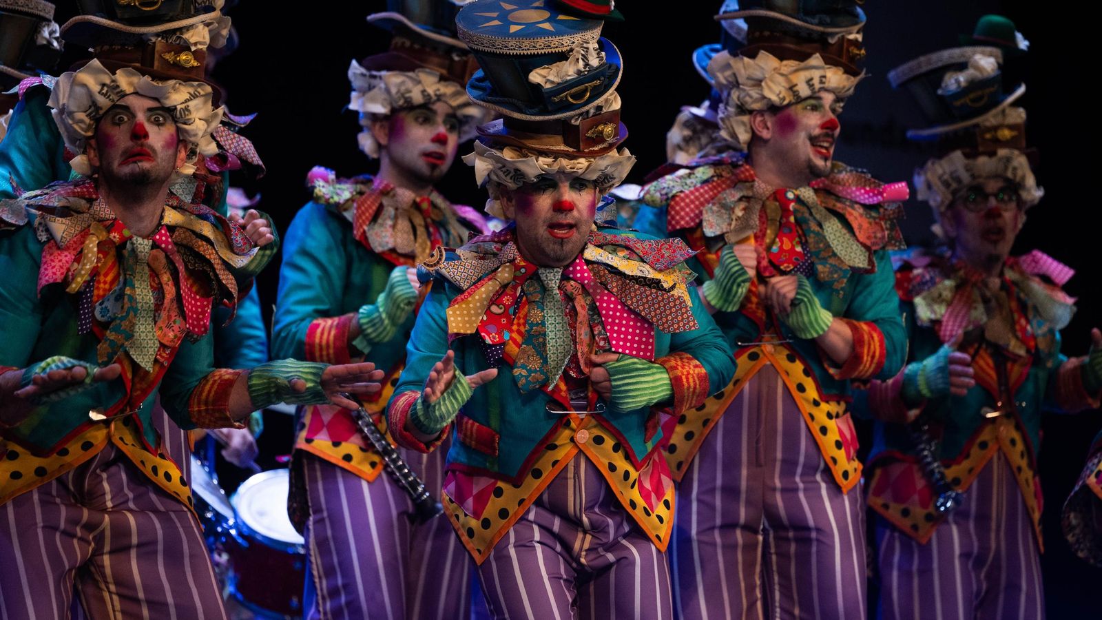 Búscate entre las mejores imágenes de la octava sesión preliminares del COAC 2025