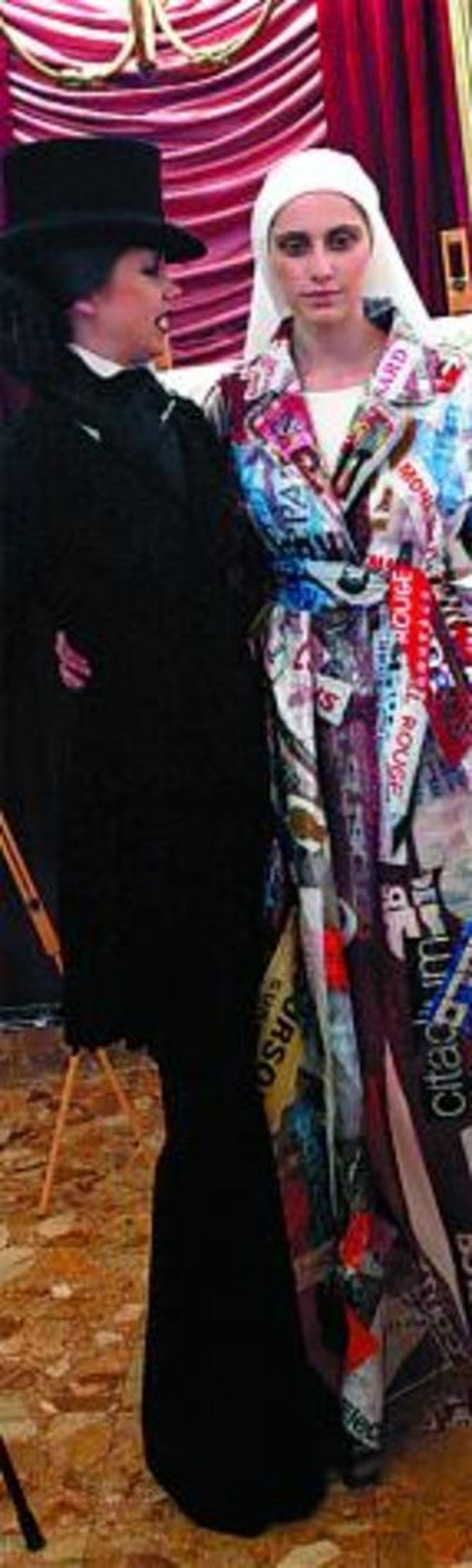 Sorbier encumbra a 'La Pasionaria' en su colección de la Alta Costura parisina