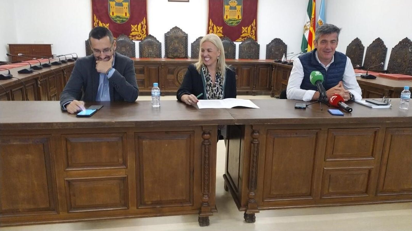 Juan Franco, Eva Pajares y Sebastián Hidalgo, este lunes.