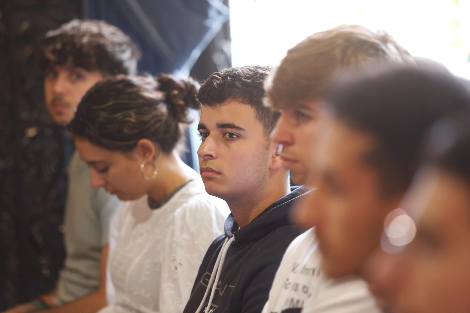 Fotos de la mesa redonda sobre economía azul y sostenibilidad, de las Cátedras Telefónica y la UCA