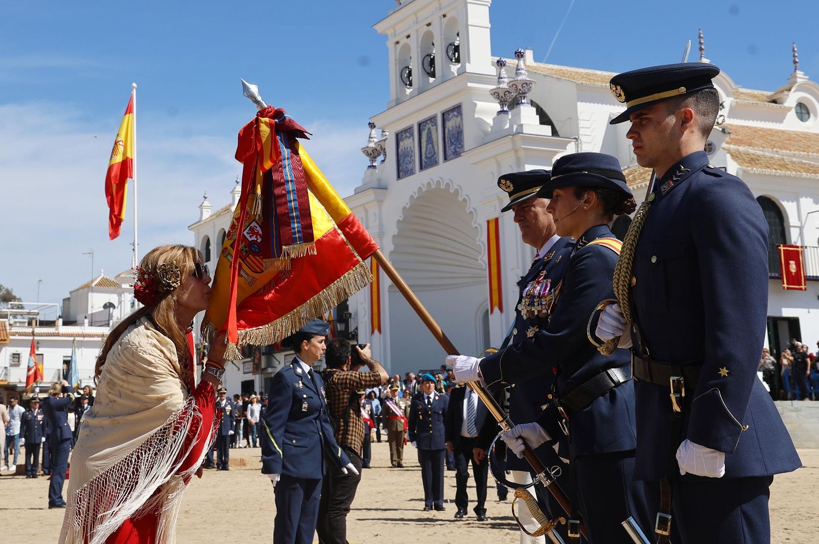 Imágenes del acto de Juramento o Promesa de Fidelidad a la Bandera Nacional en El Rocío