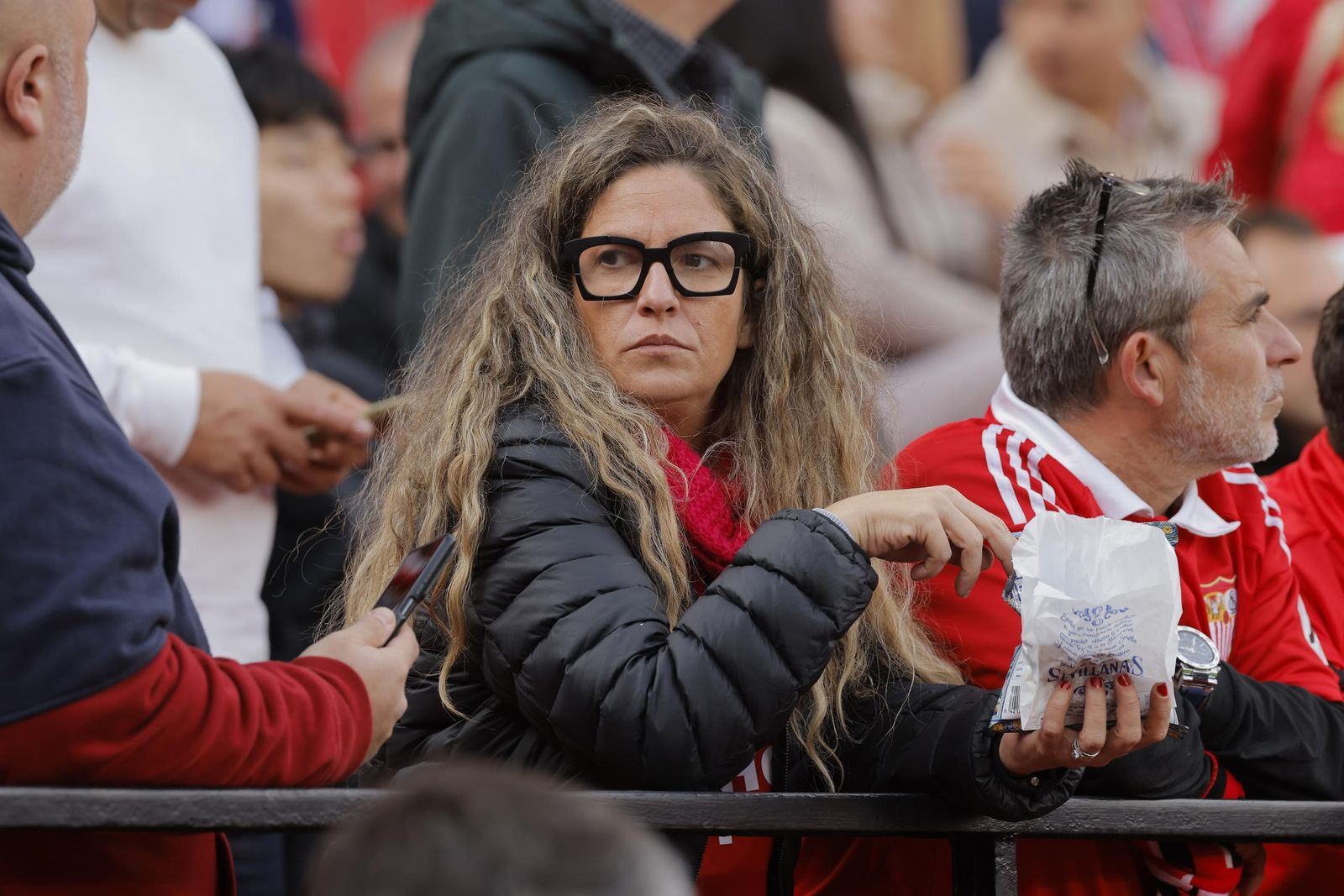 Búscate en las fotos del Sevilla -Betis