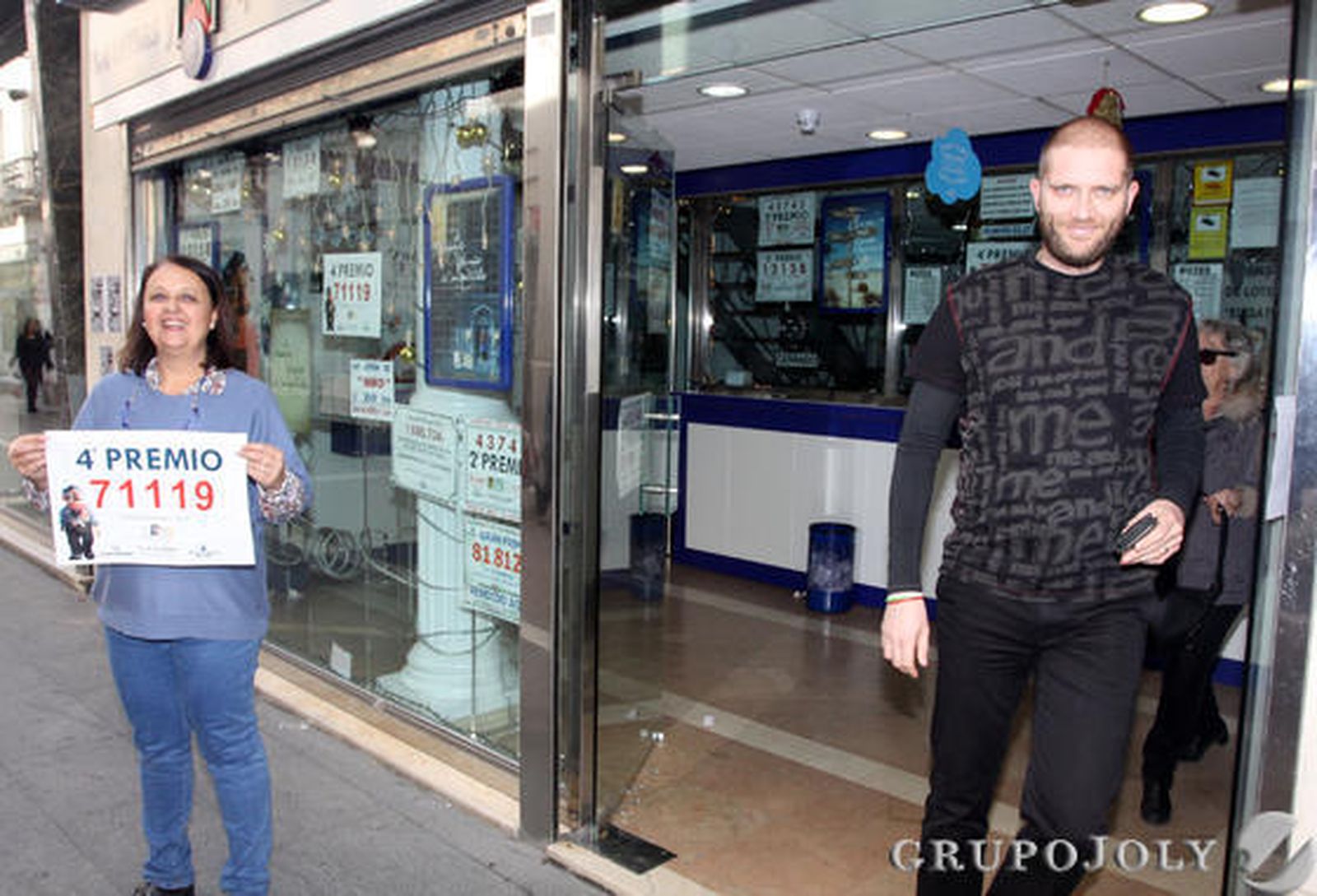 Las imágenes de una jornada de Lotería con lluvia de premios en la provincia de Huelva