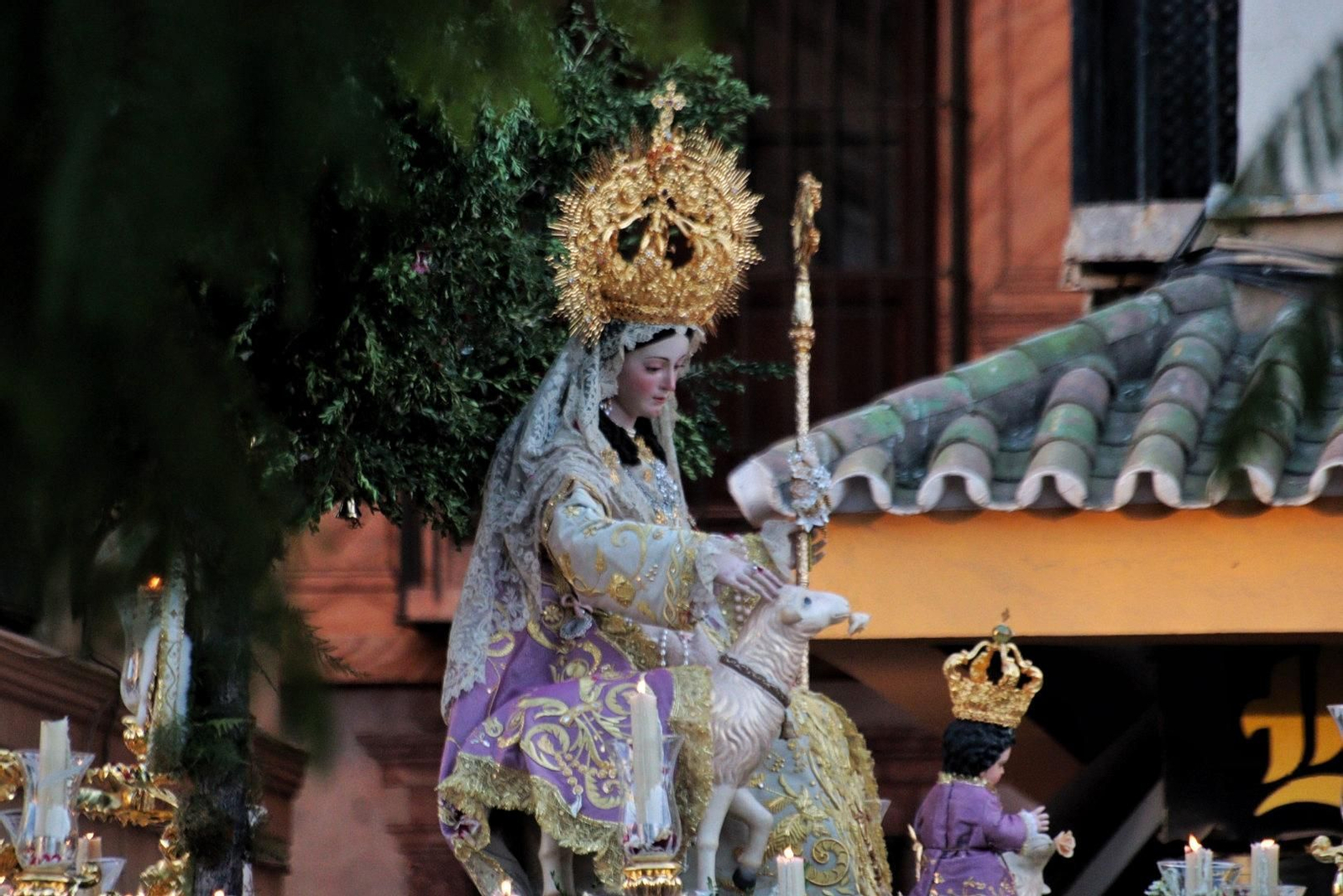 La procesión de la Divina Pastora en Málaga, en fotos