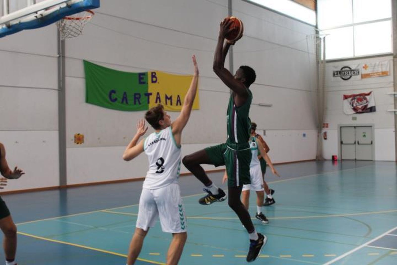 Imagen de un partido del Unicaja en el Campeonato de Málaga.