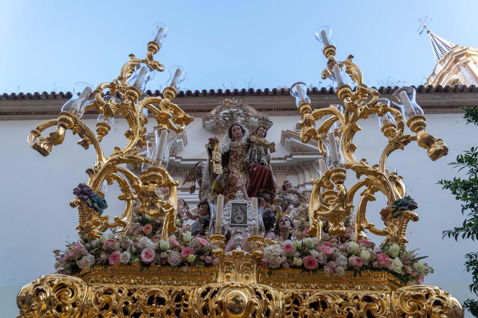 Imágenes de la procesión La Virgen del Carmen por las calles de Huelva