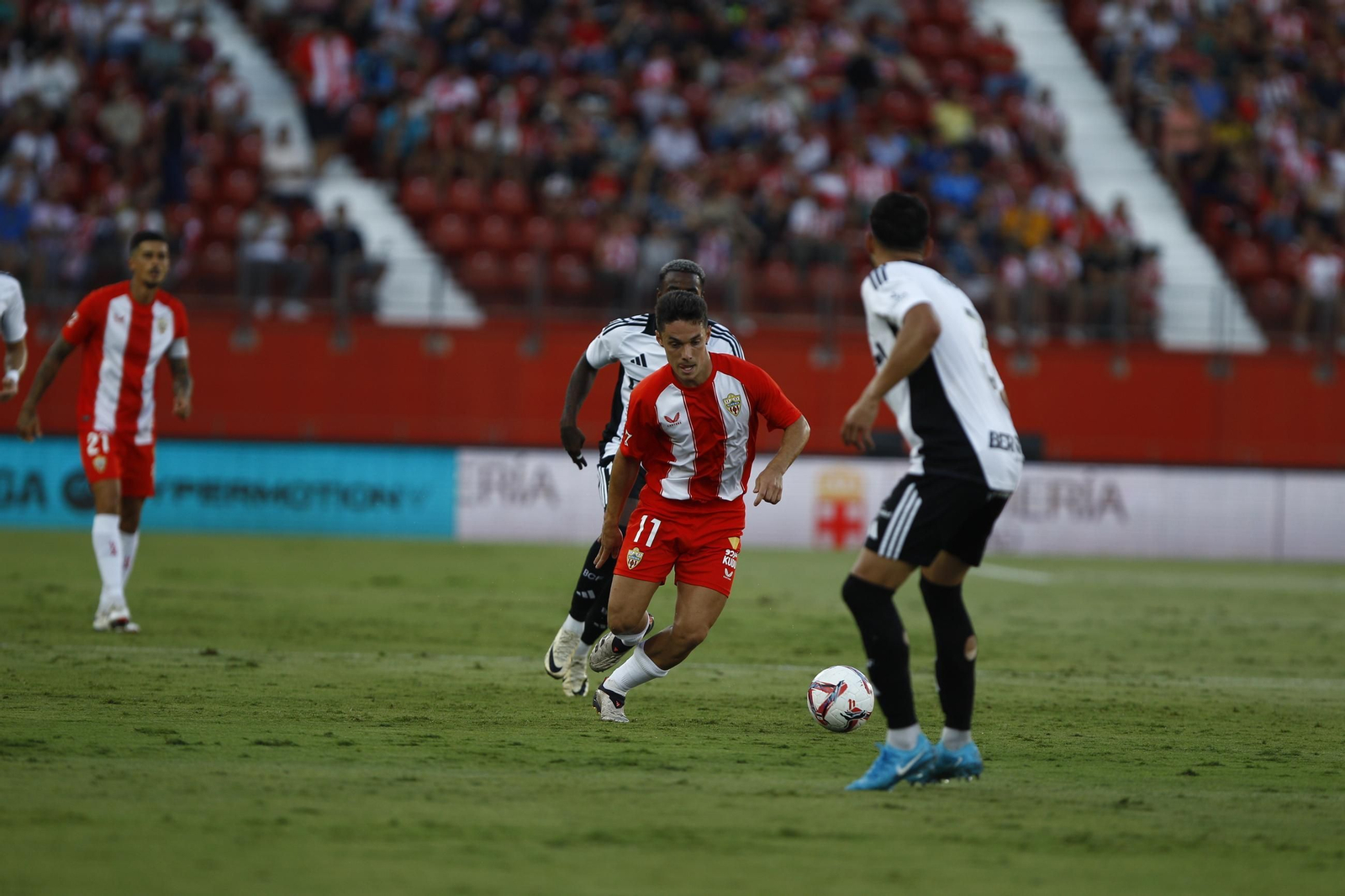 La victoria de la U.D. Almería ante el Real Burgos, en imágenes
