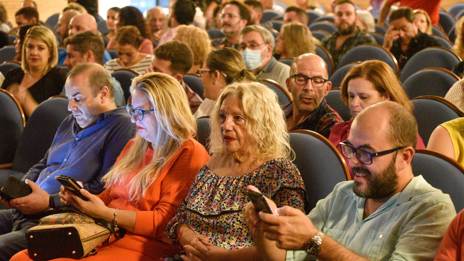 Las fotos de Jesús Bienvienido con 'El Balsero' en el Teatro Paseo La Velada