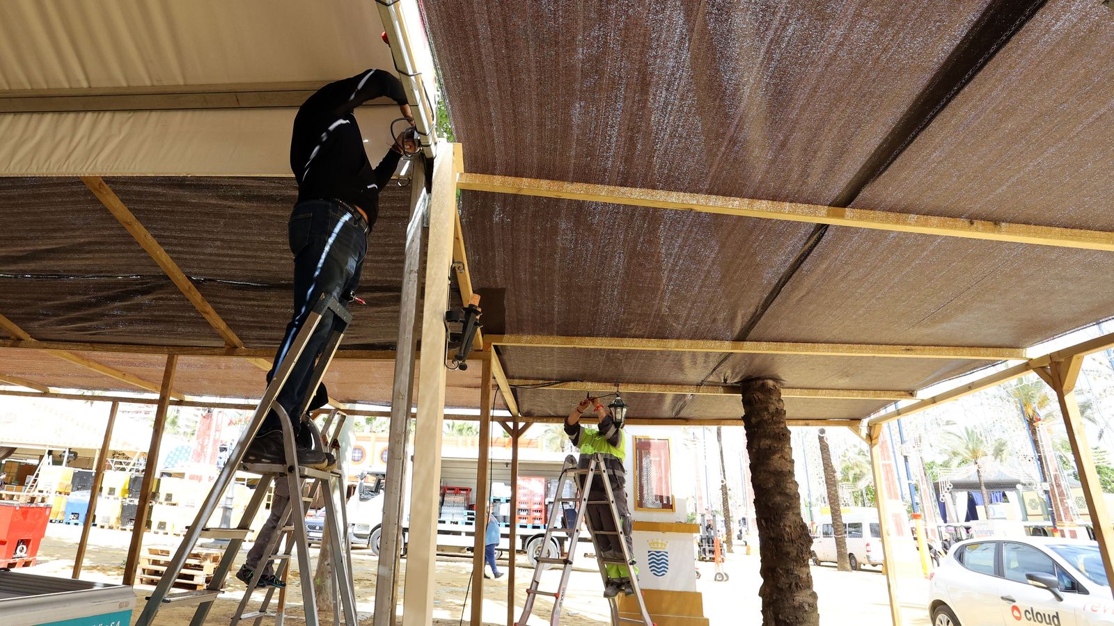 Preparativos en la Feria del Caballo 2024 de Jerez