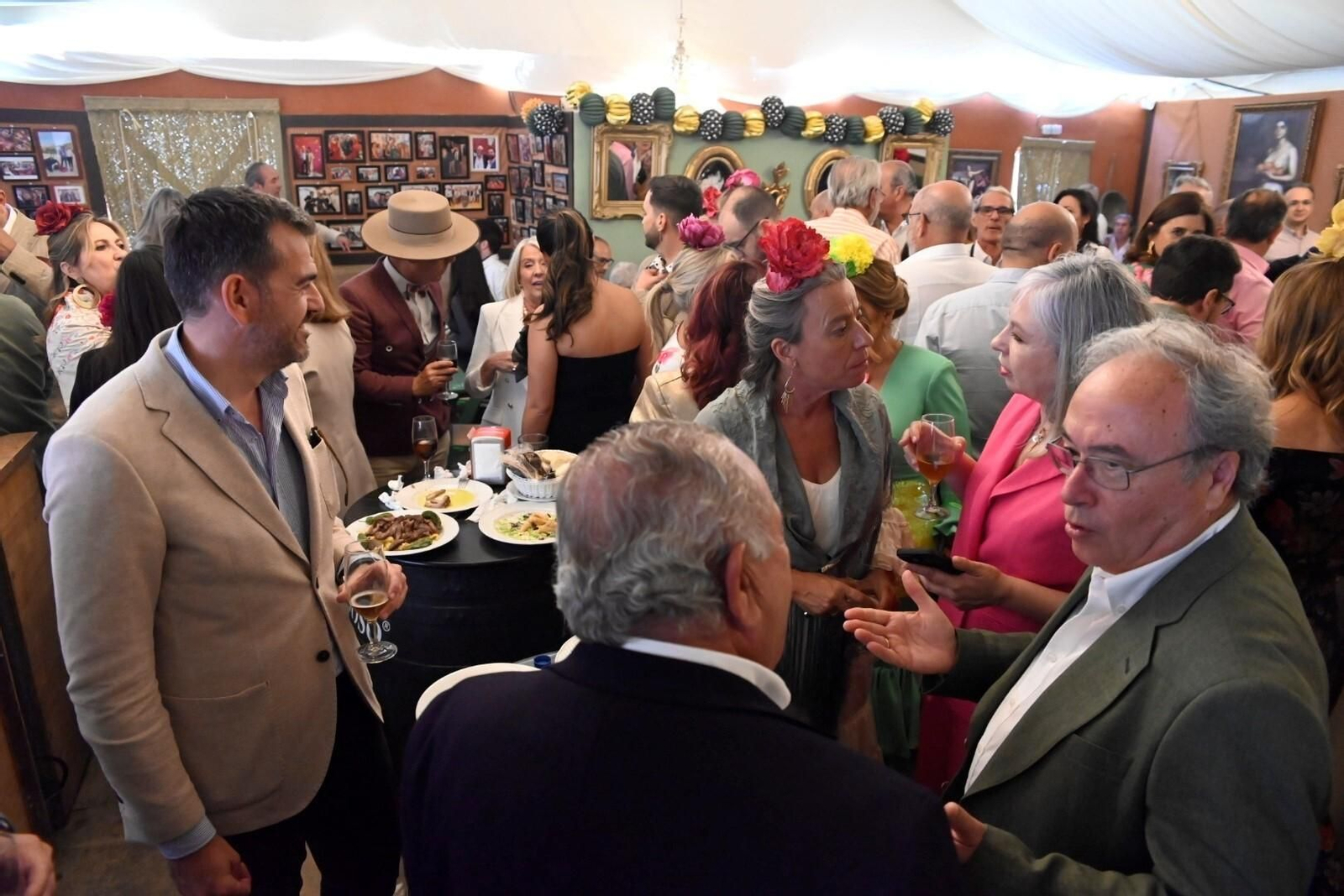 Las recepciones del martes de la Feria de Córdoba, en imágenes
