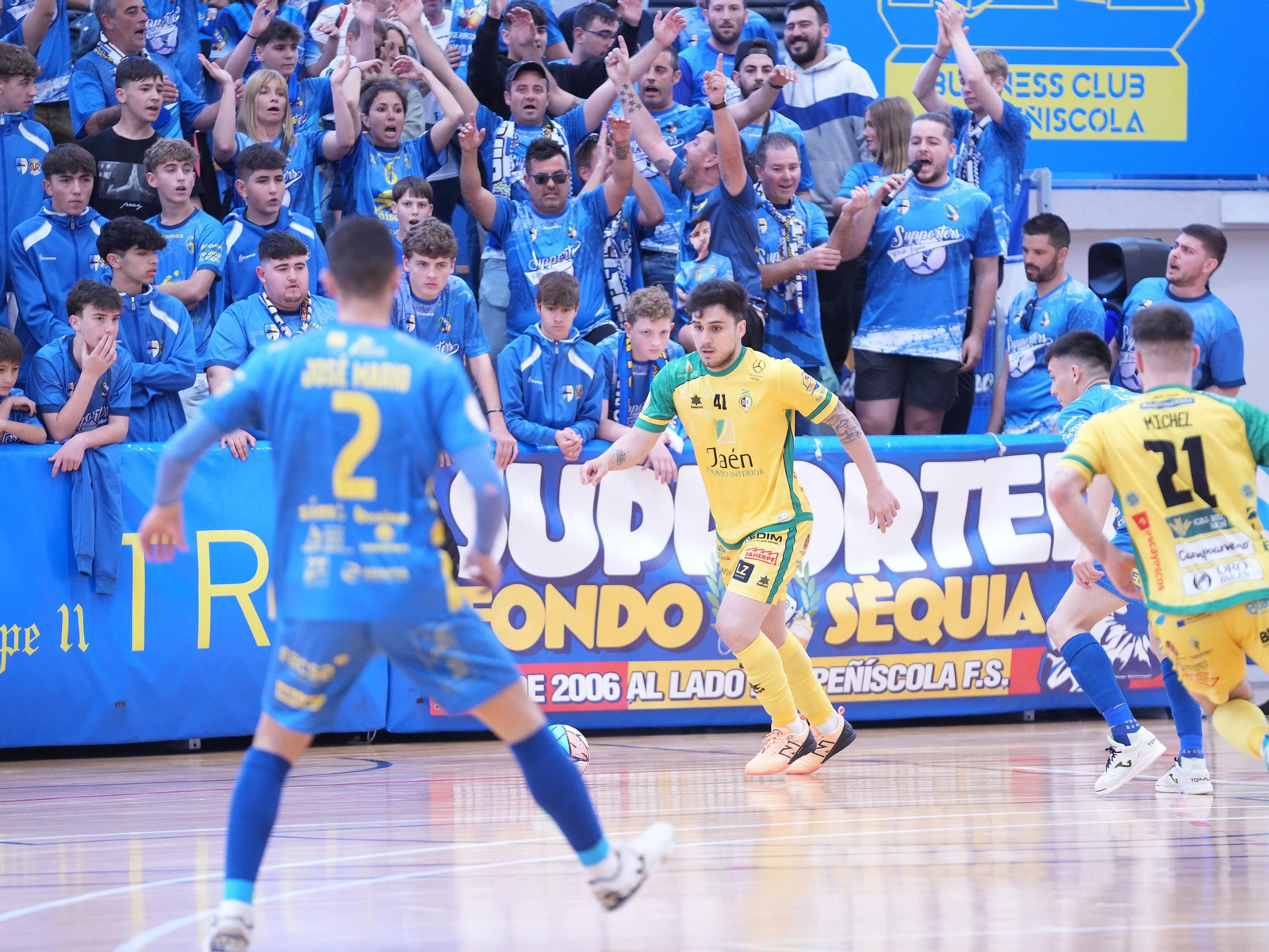 Tablas en el Juan Vizcarro entre Servigroup Peñíscola FS y Jaén FS.