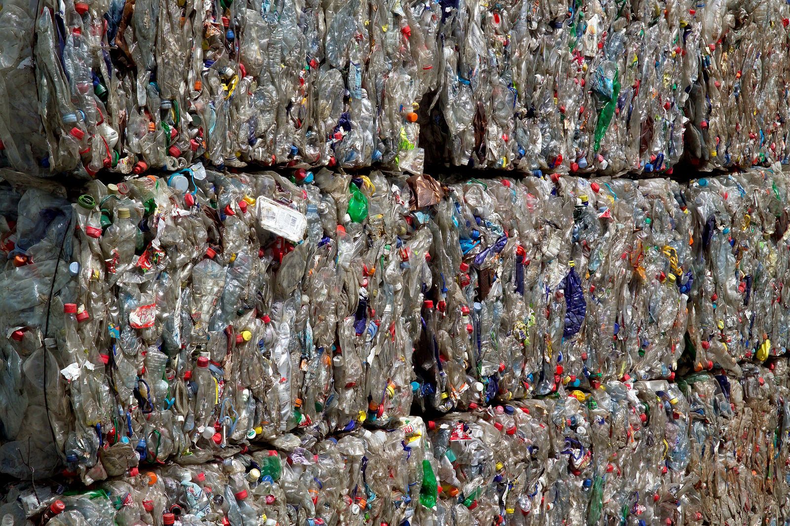 Reciclaje de plásticos por parte de Ecoembes.