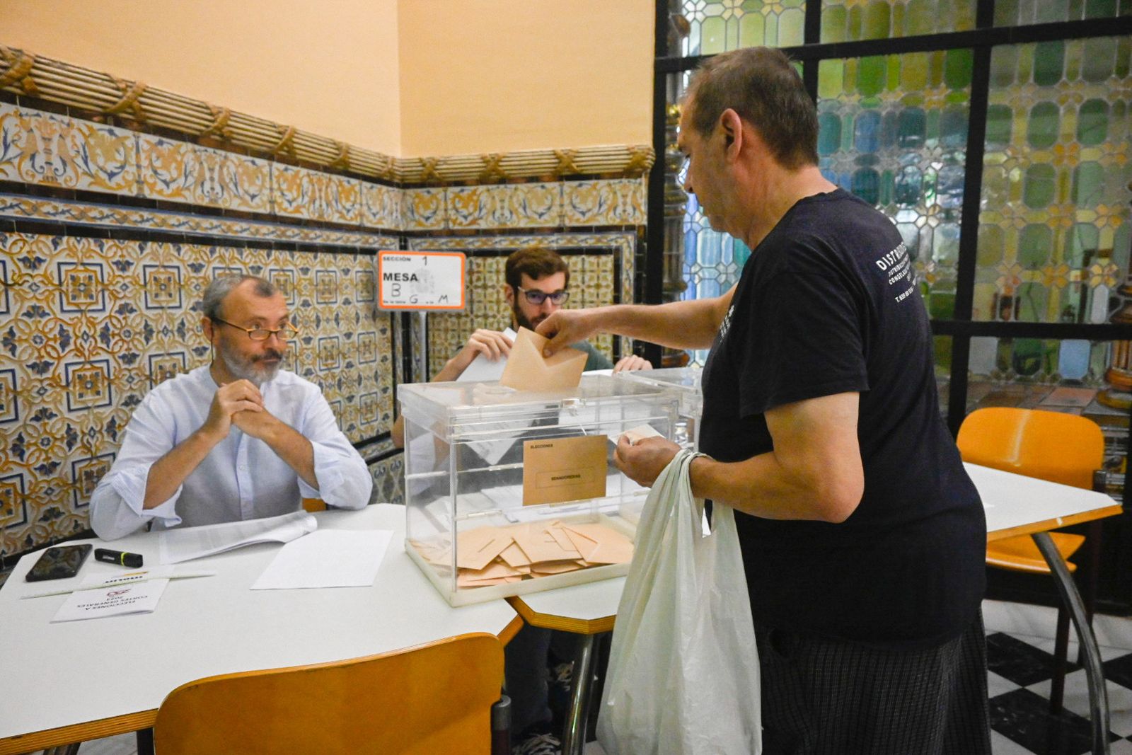 Las fotos de la jornada de Elecciones Generales del 23-J en Huelva