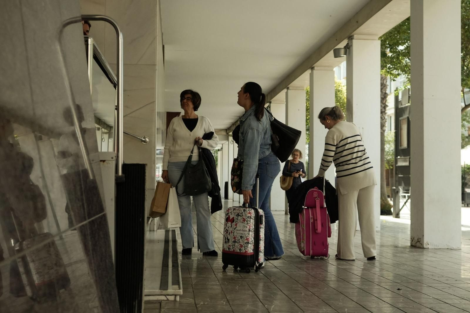 Imágenes del lunes 14 de abril en Huelva