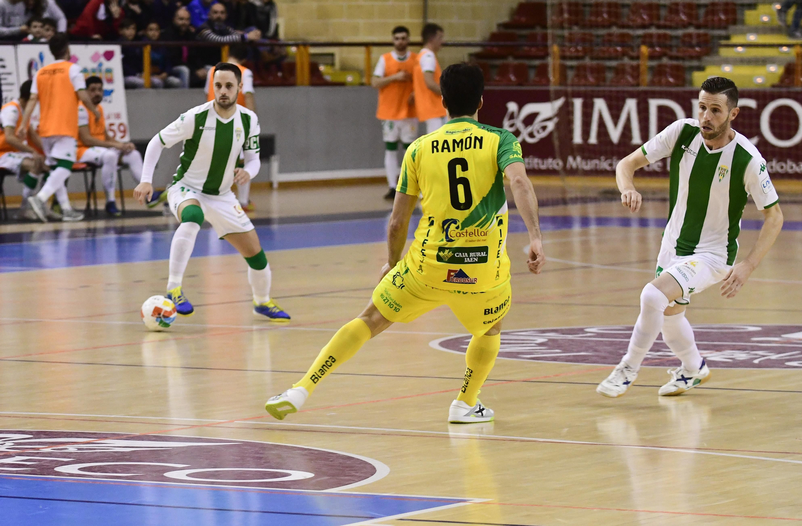 Las imágenes del Córdoba Futsal-Jaén Paraíso Interior