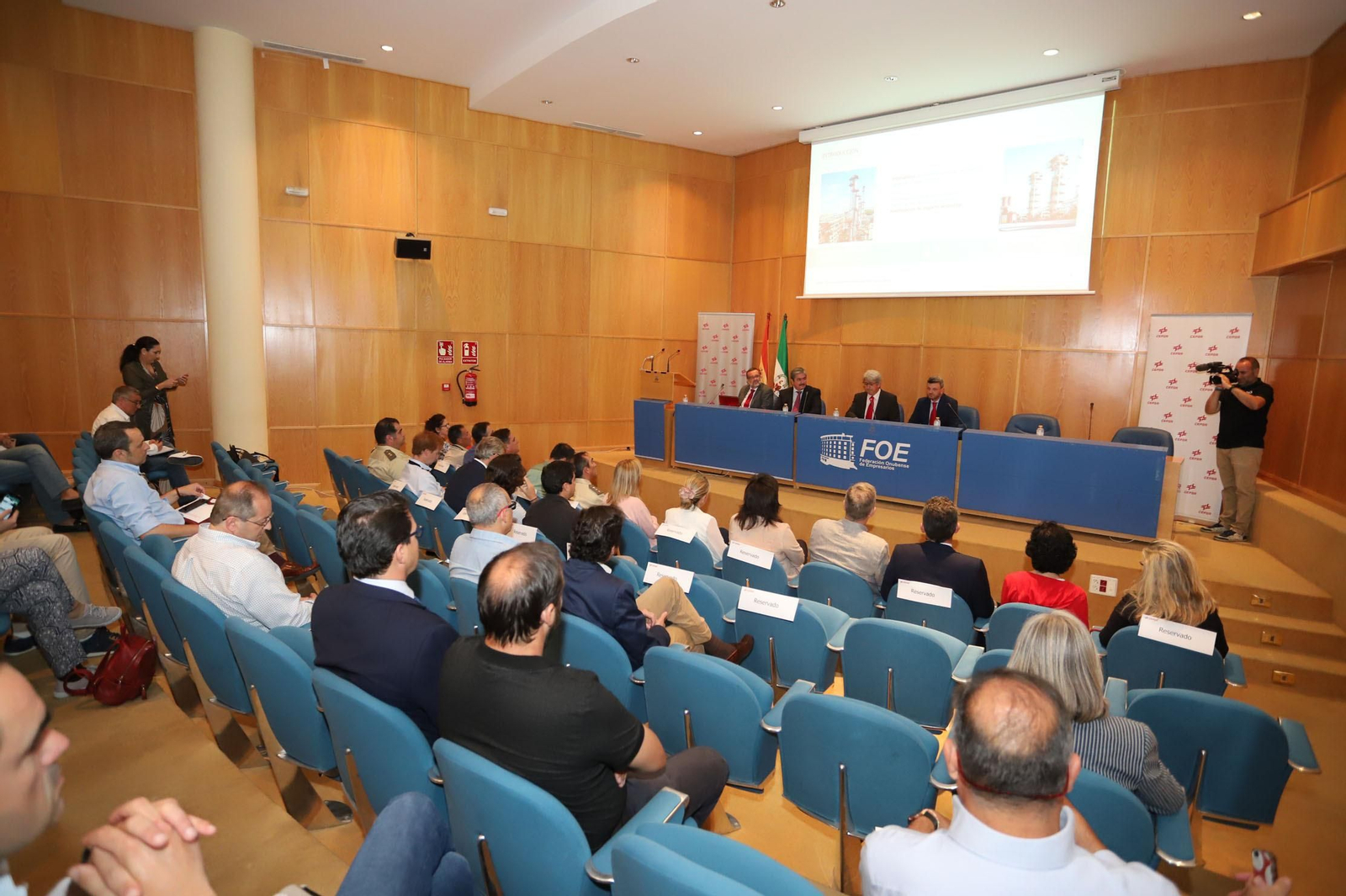 Cepsa presenta la Declaración Medioambiental