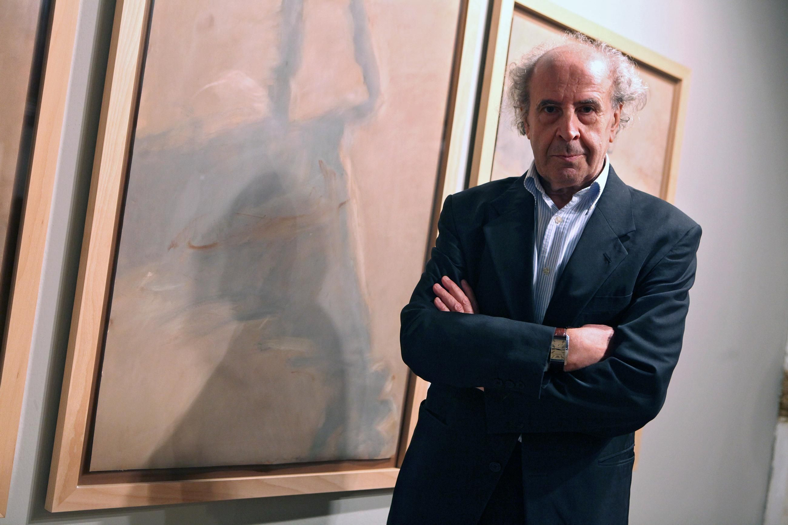 Antonio Agudo en su exposición 'Entre Cádiz, México y otras aguas' en el Castillo de Santa Catalina, Cádiz.