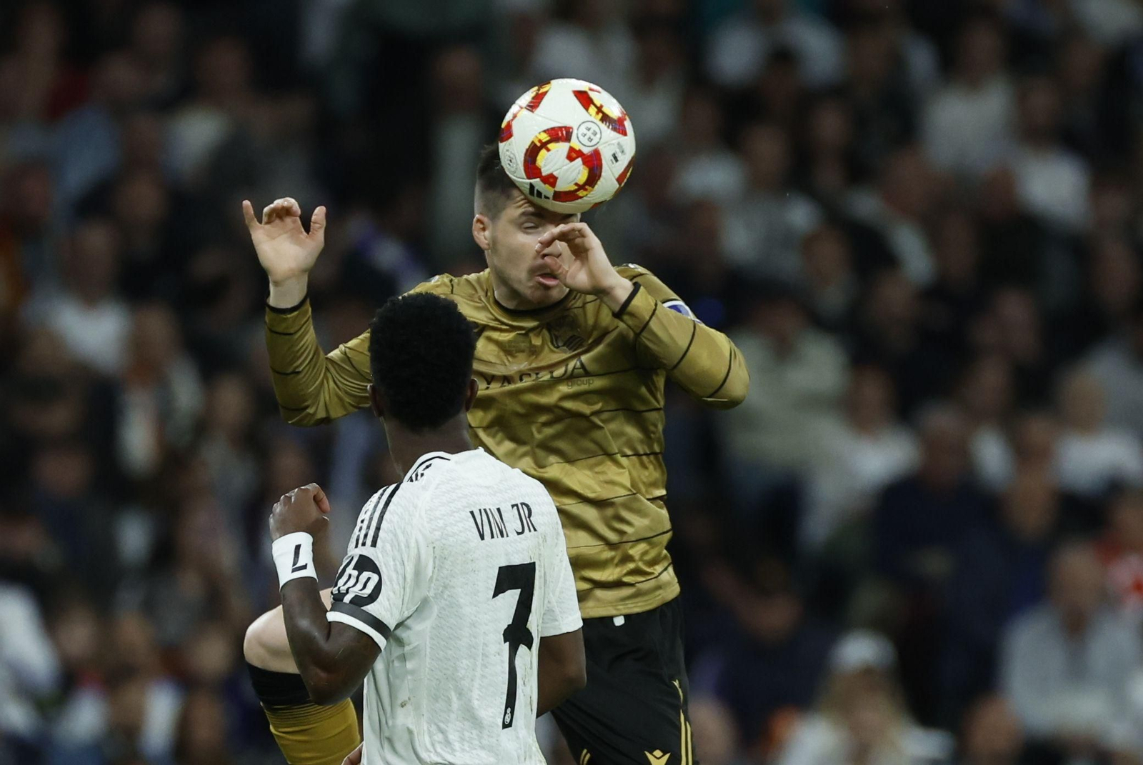 Las fotos del Real Madrid - Real Sociedad camino del Estadio de la Cartuja