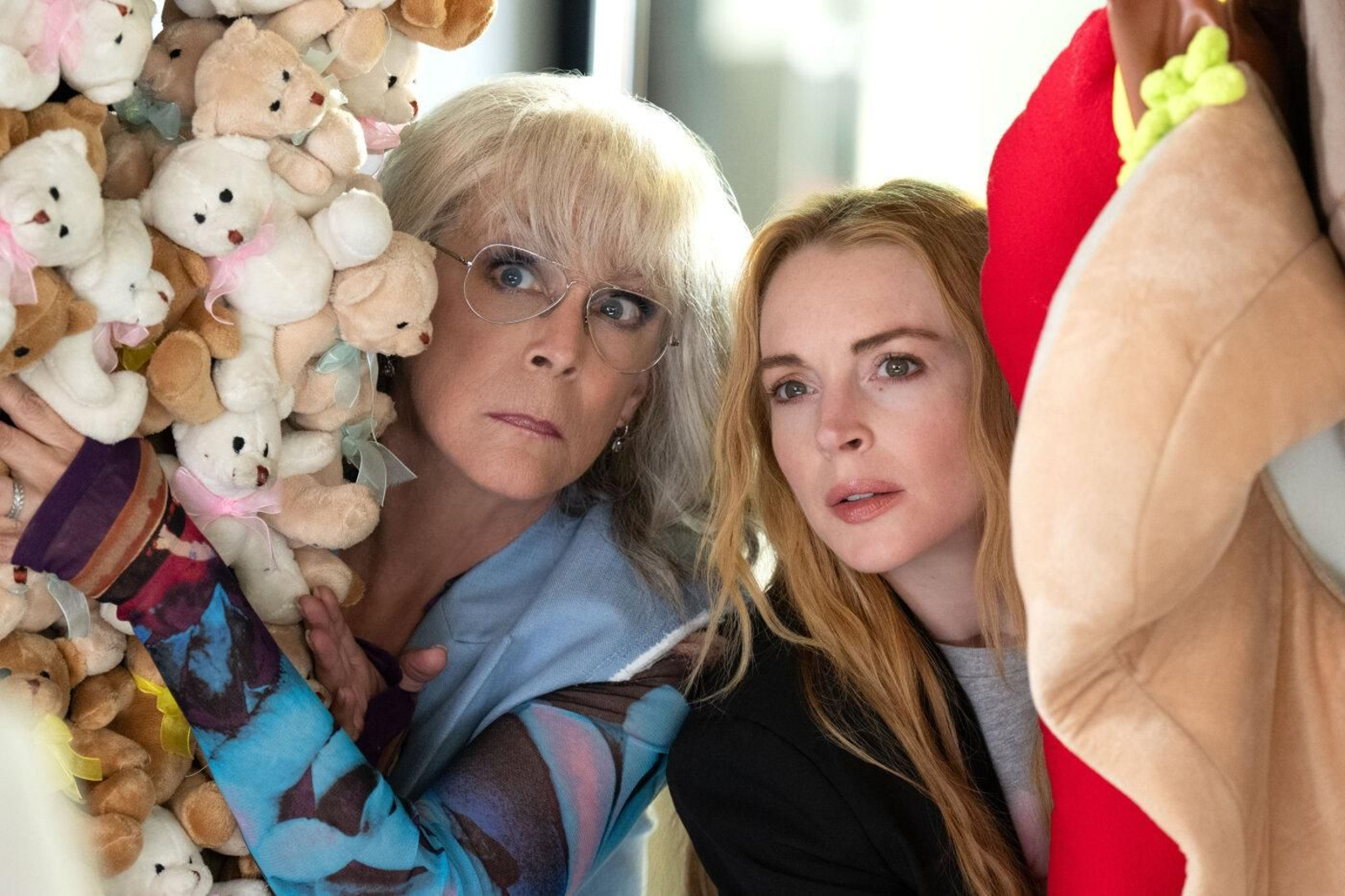 Jamie Lee Curtis y Lindsay Lohan, en una escena de ‘Ponte en mi lugar de nuevo’.