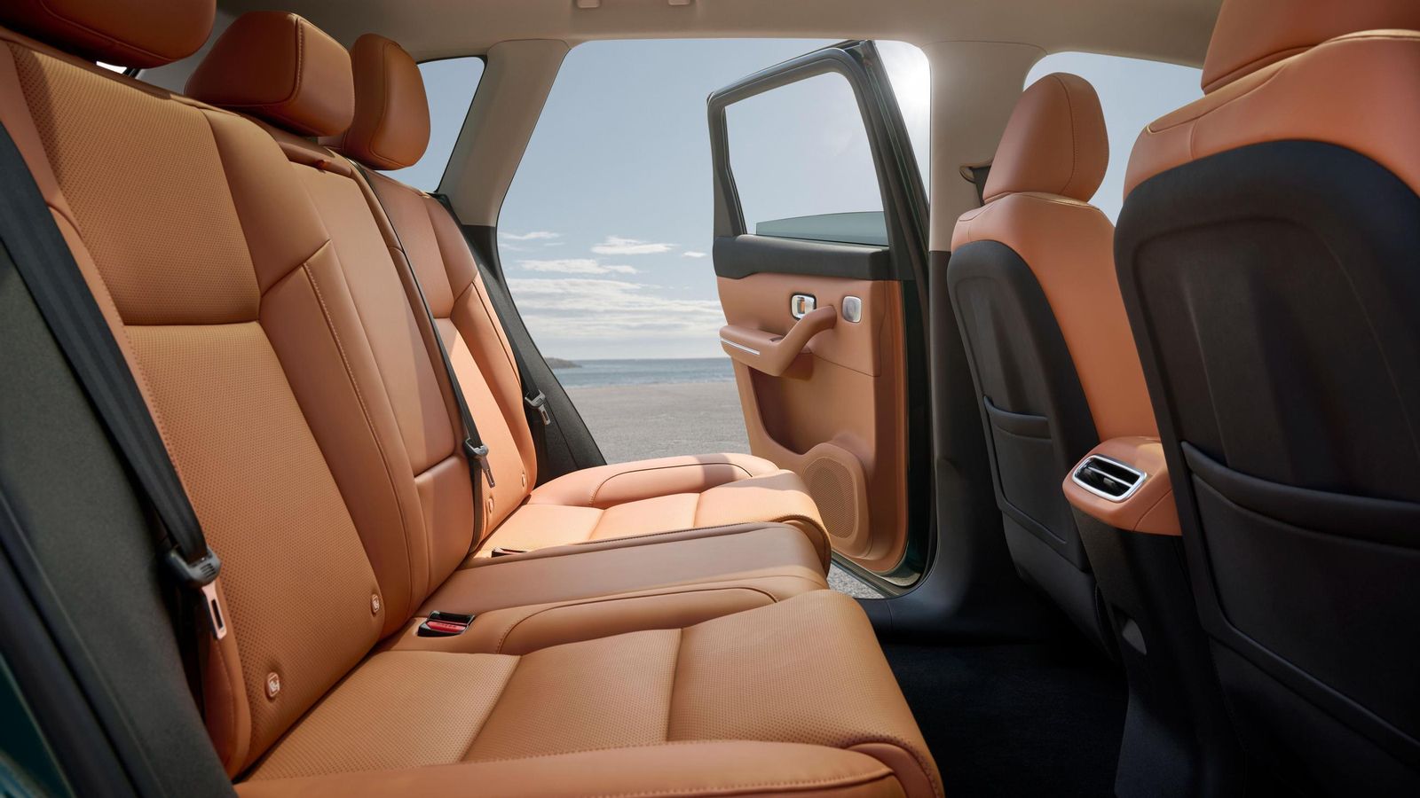 Sobre todo longitudinalmente, el C10 está muy bien dotado de espacio habitable.